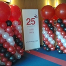 ballon pilaren zwart-wit en rood voor bedrijven jubileum