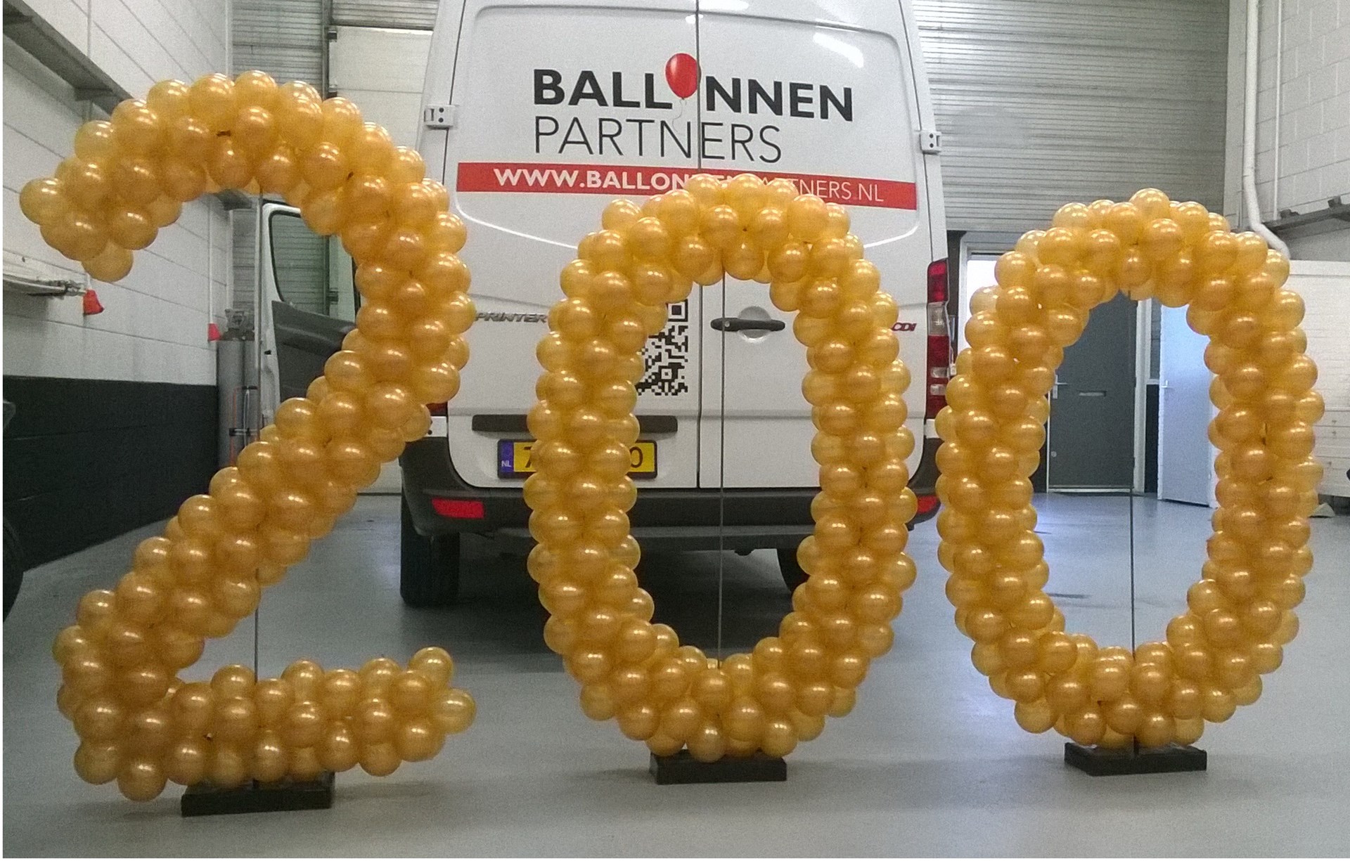 Onrechtvaardig nieuws huurder ballonnen cijfers letters | Ballonnenpartners