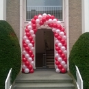 ballonnenboog huwelijk te Den Haag 1.jpg