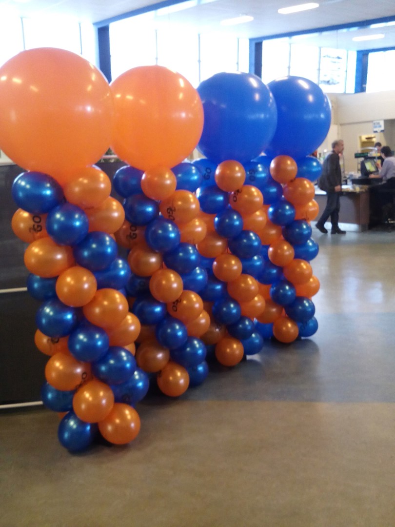 ballon pilaren Den Helder Konijklijke marine.jpg