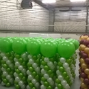 dertig ballon pilaren klaar voor transport naar klanten Unive 
