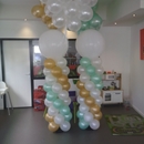 ballonnen huwelijk met ballon pilaren en helium ballonnen Zaandam