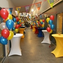 helium ballon trossen voor op de grond basisschool jubileum feest Krommenie