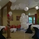 helium ballonnen trosjes Hilversum  voor bruiloft alles in het wit