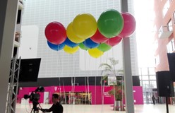 reuze ballonnen T Mobile Den Haag