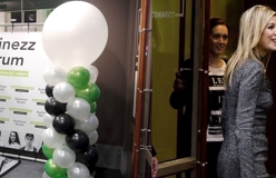 ballon decoraties voor Buzinezz Forum te Utrecht in bijzijn van koningin Maxima