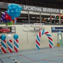 ballon decoratie beverwijk sporthal pilaren helium ballon trossen ballonnenboog wedstrijd special needs judo